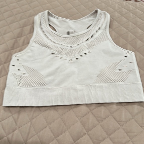 SAVVI Leggings & Sports Bra Set (2-piece) - Picture 7 of 10